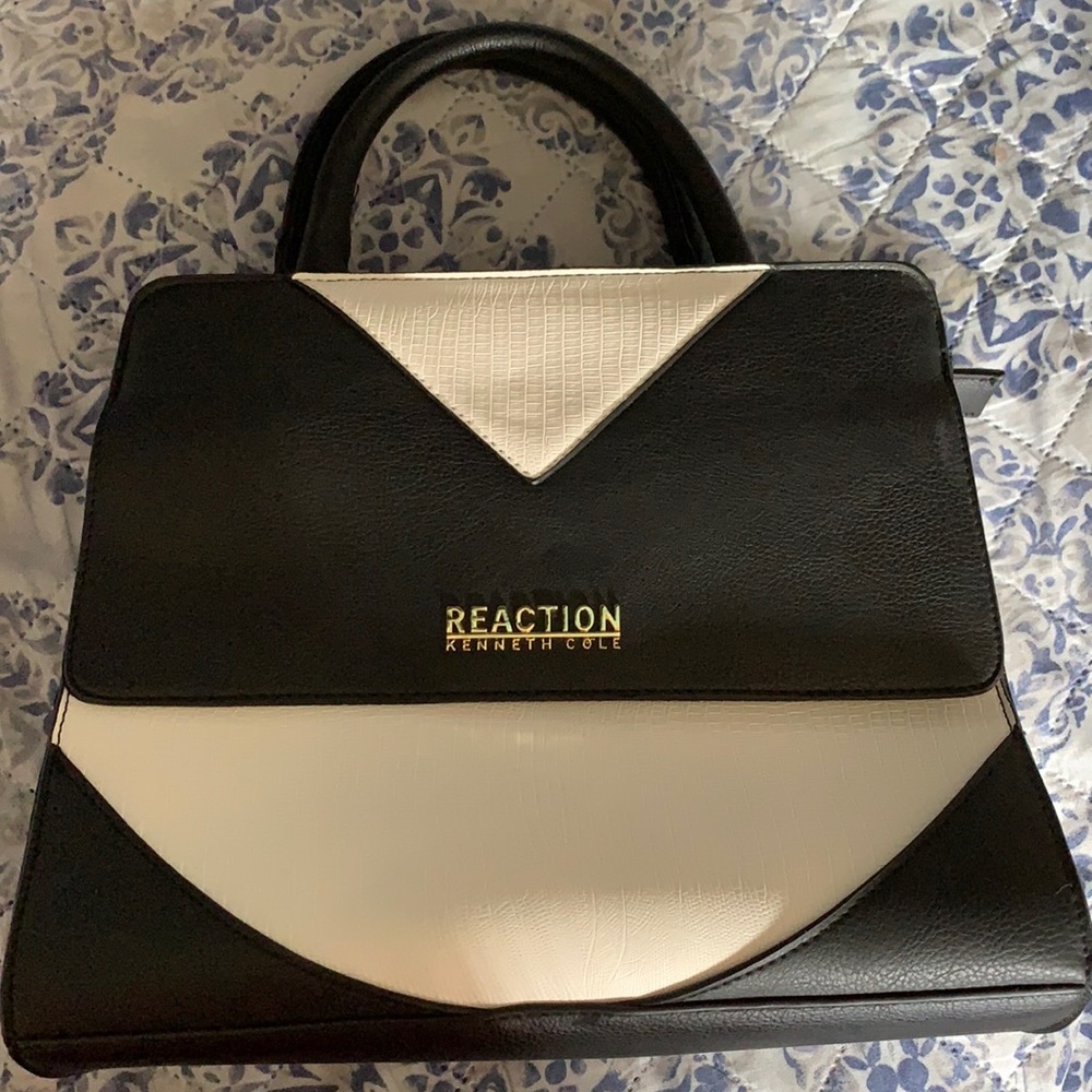 Kenneth Cole REACTION purse